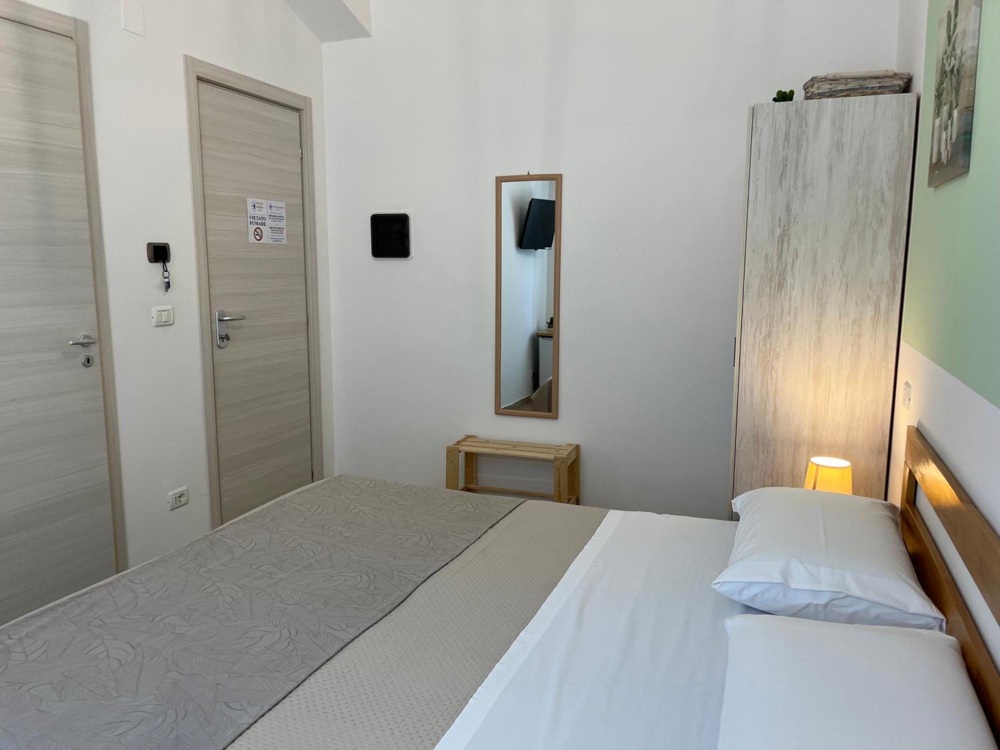 B&B Vento Aureo Rooms Milazzo Zewnętrze zdjęcie